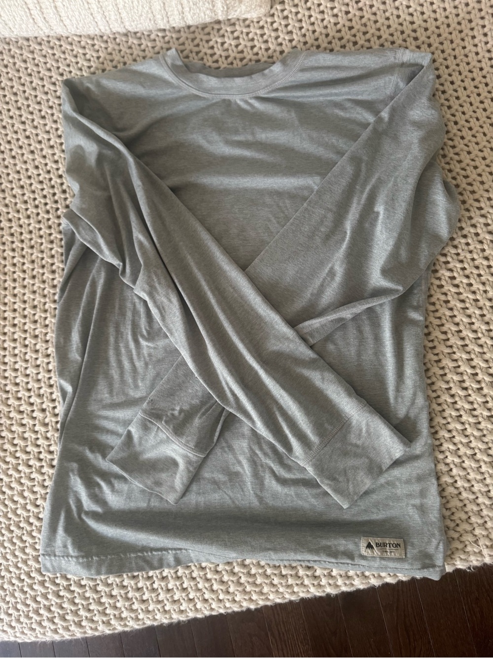 Burton Gray dry ride first layer Long Sleeve Crew Top
